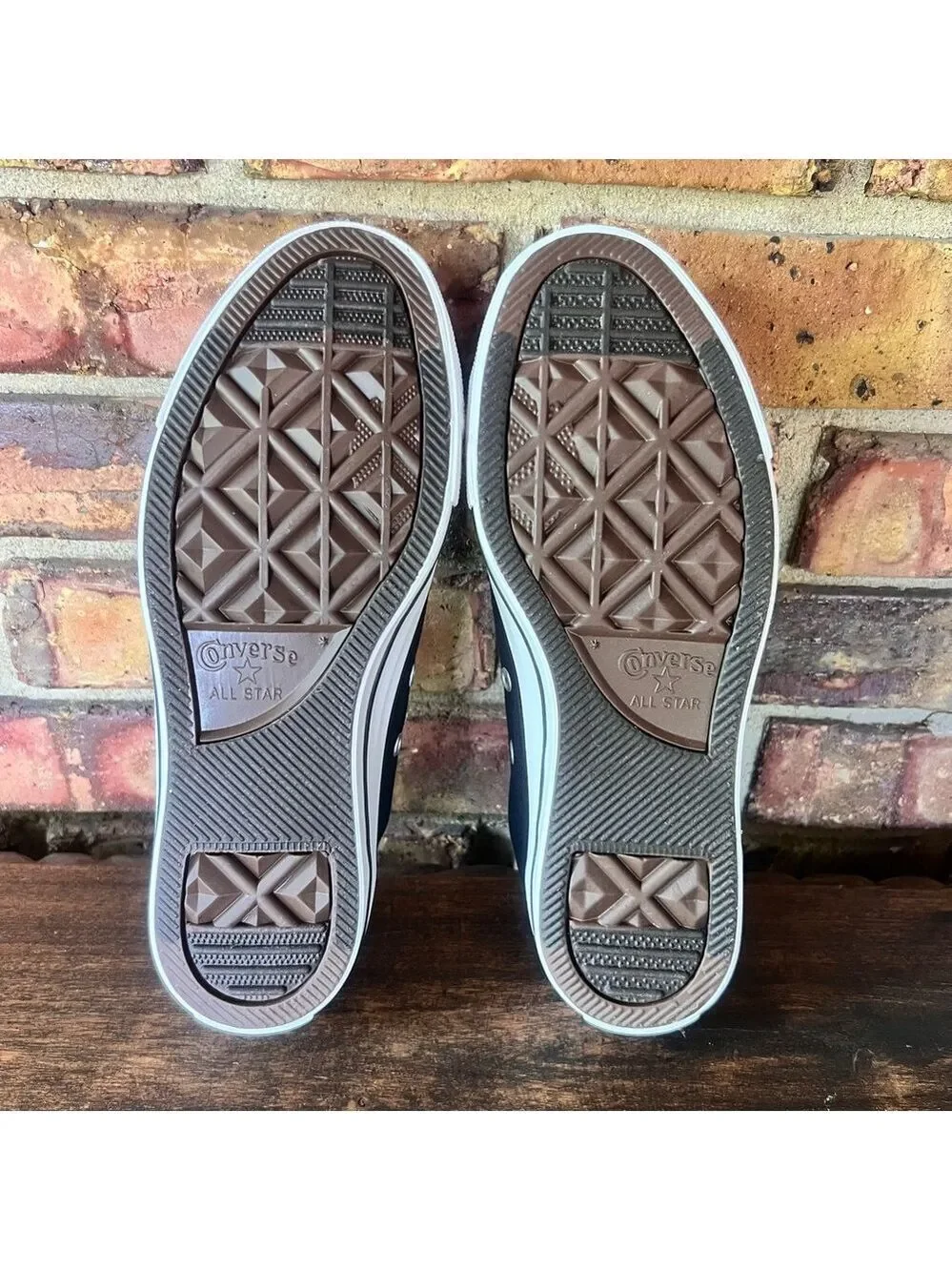 Converse Unisex Chuck Taylor All Star Core Ox Shoe Size 7.5 or 5.5 #373A - Picture 10 of 11